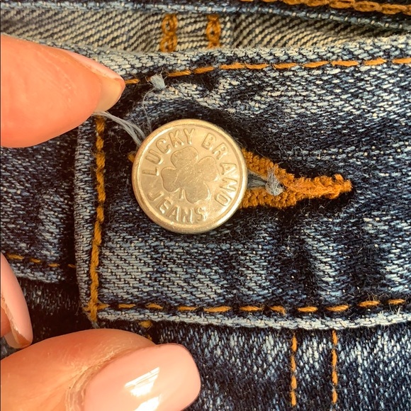 Lucky Brand Men’s Jeans. - Picture 3 of 7